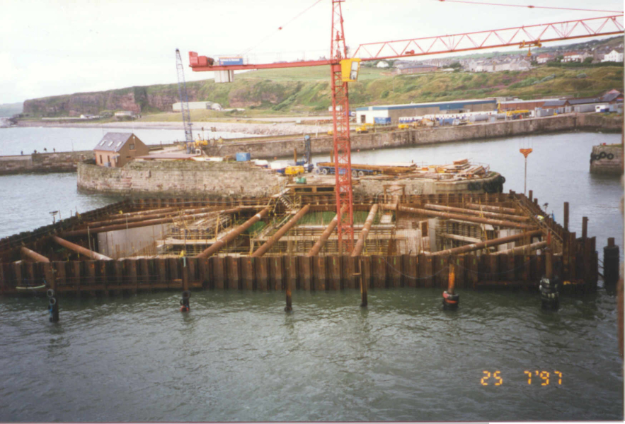 Whitehaven Harbour Piled Cofferdam.jpg