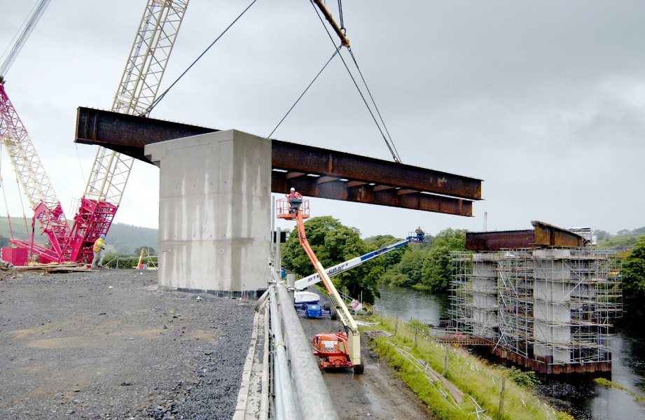 Haydon Bridge Haydon Bridge final lift 1.JPG